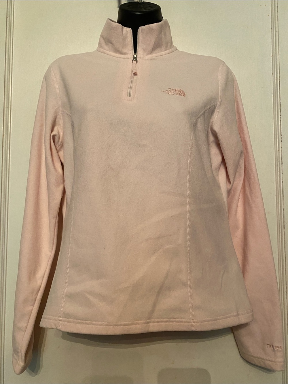 V! The North face sweatshirt size S